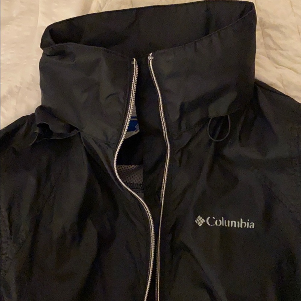 Columbia rain jacket